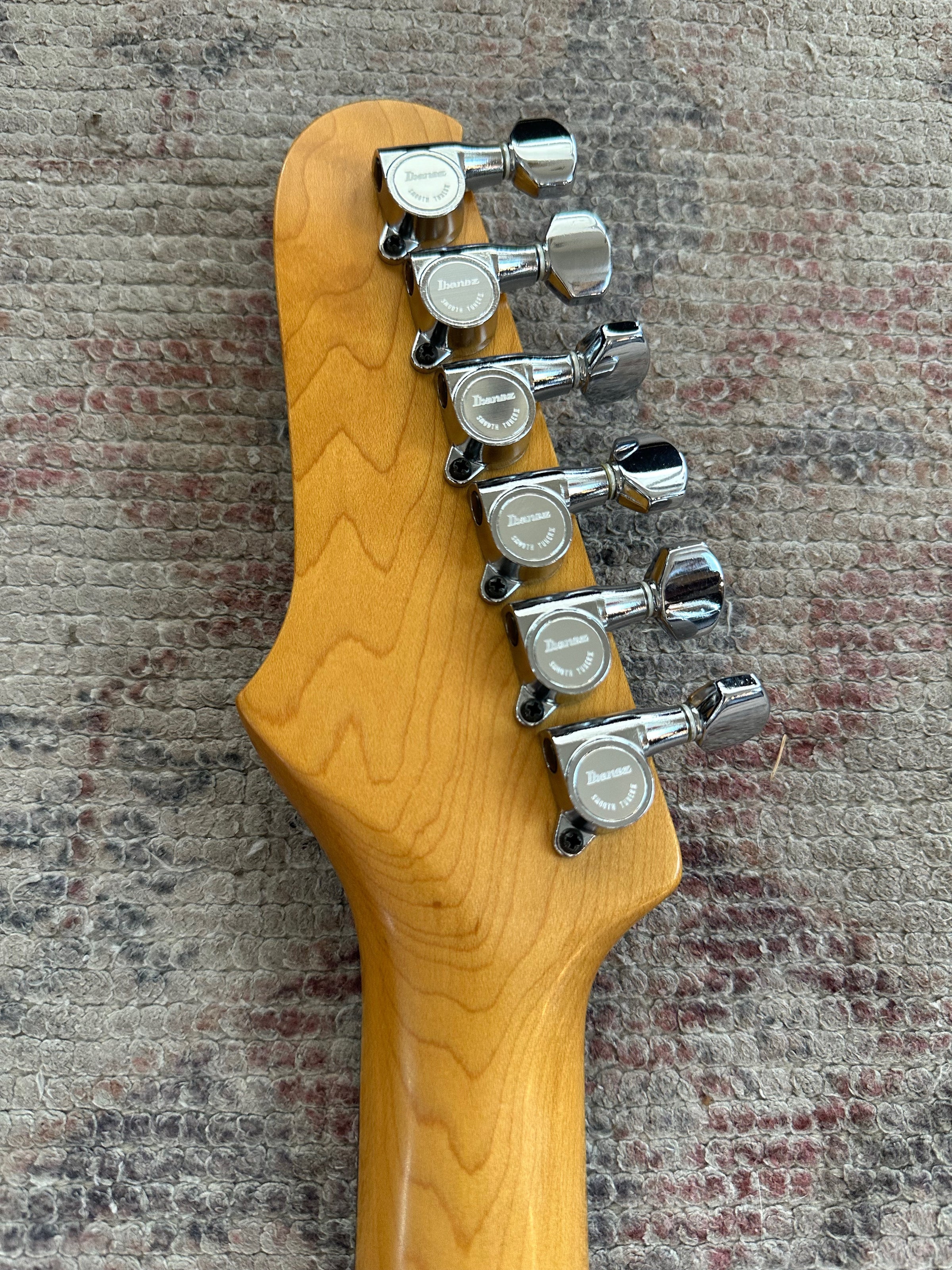 1986 Ibanez 日本製 Roadstar II RG140 Ibanez Roadstar II RG140 Made in Japan 1986 | GuitarSmith