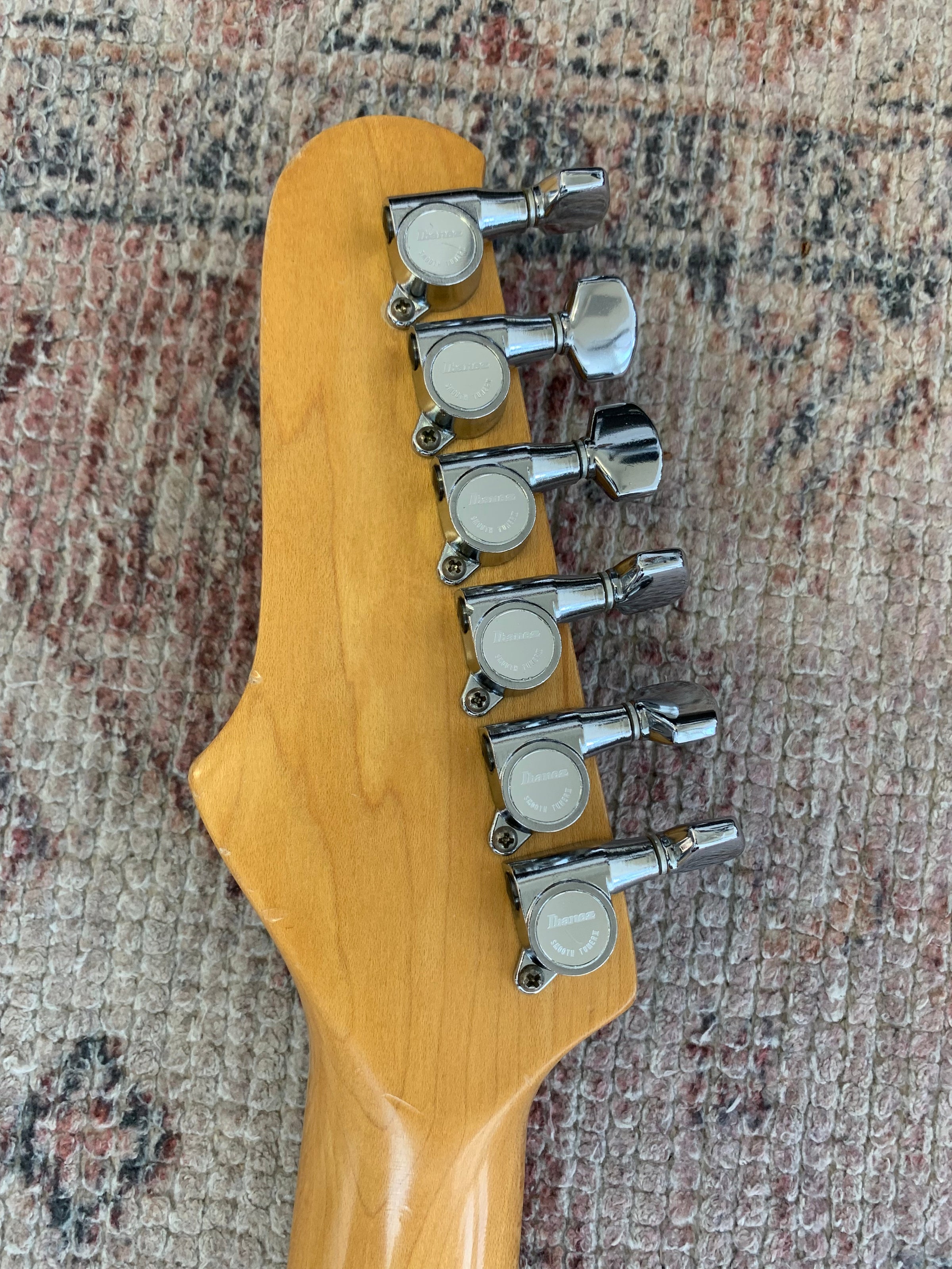 Ibanez Roadstar II Series RS205 Made in Japan 1983