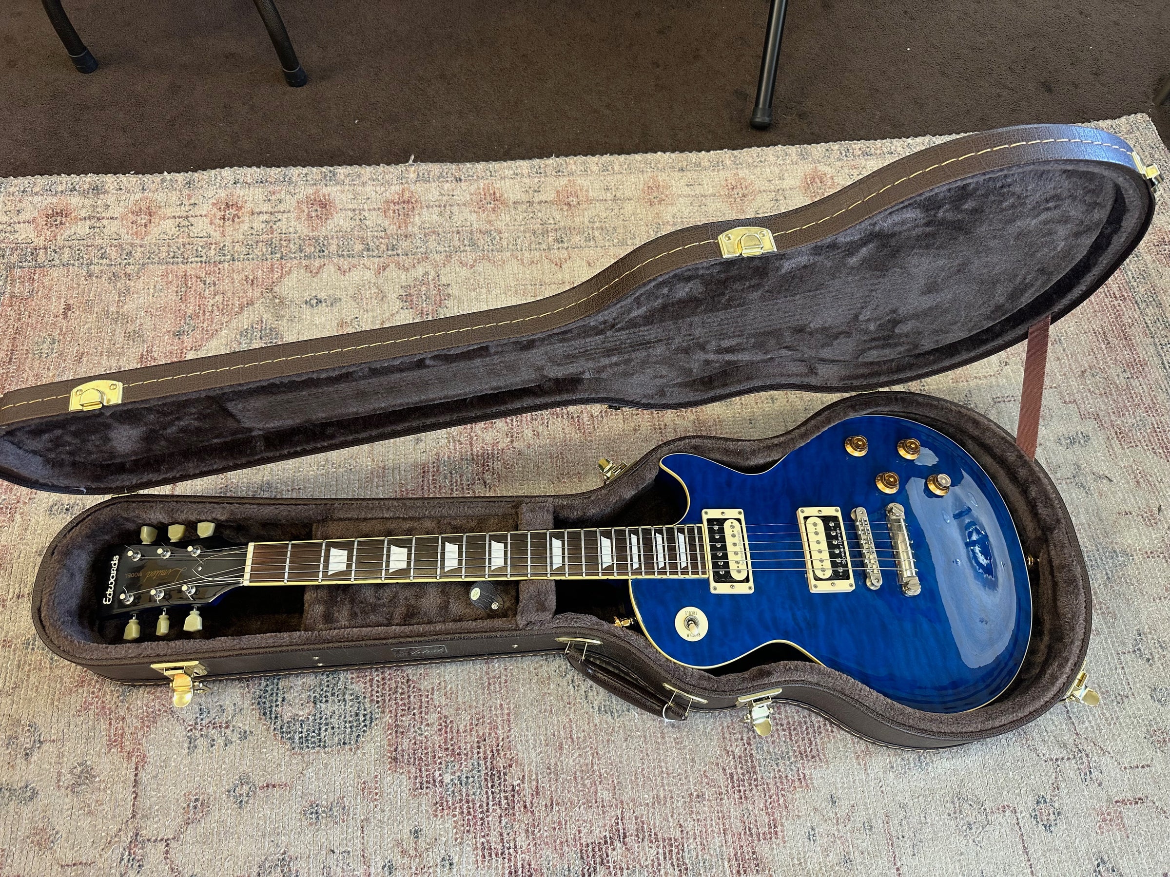 Edwards Les Paul Made in Japan with Seymour Duncan Pickups