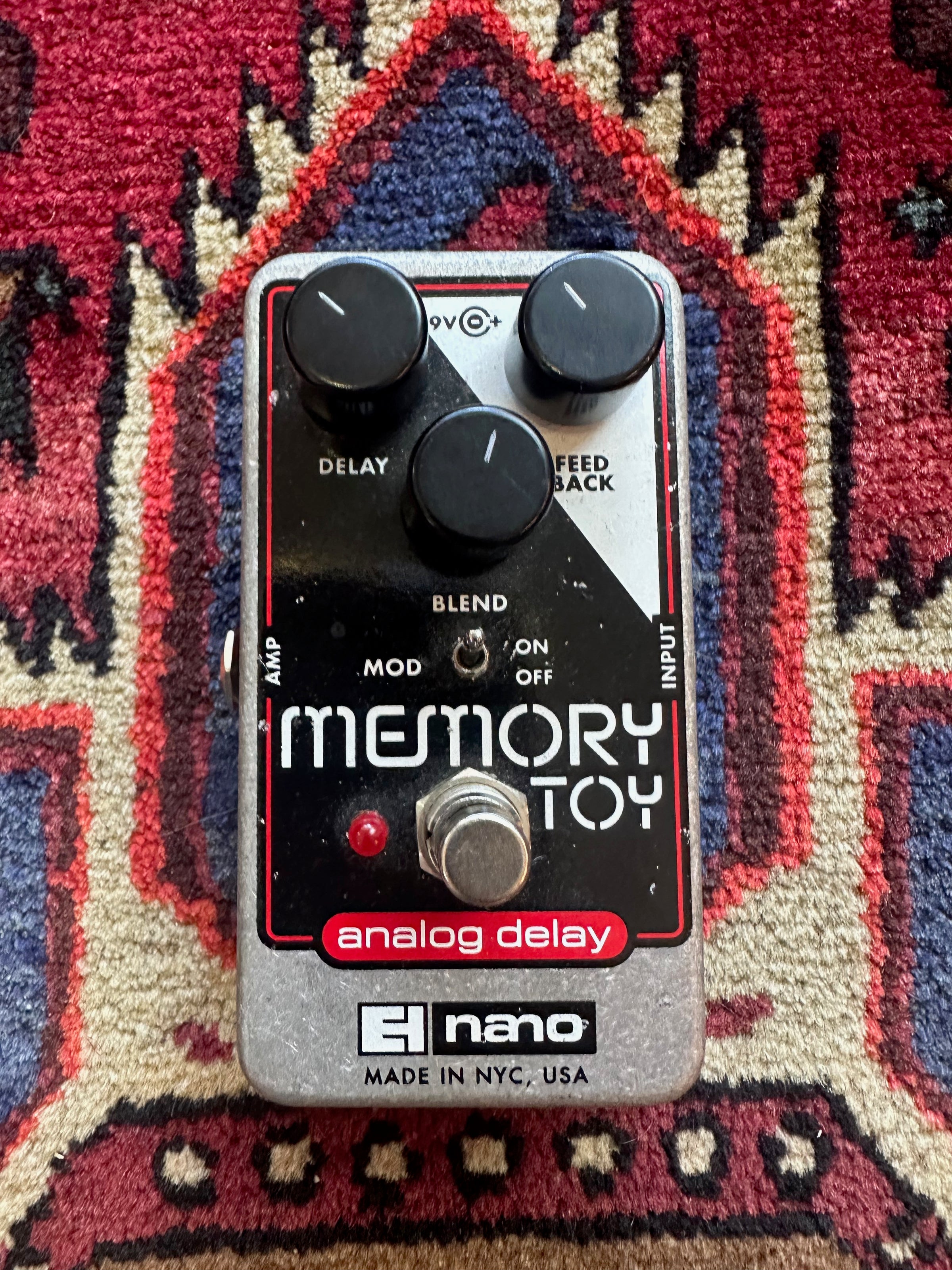 Electro Harmonix Memory Toy Nano Analog Delay | GuitarSmith