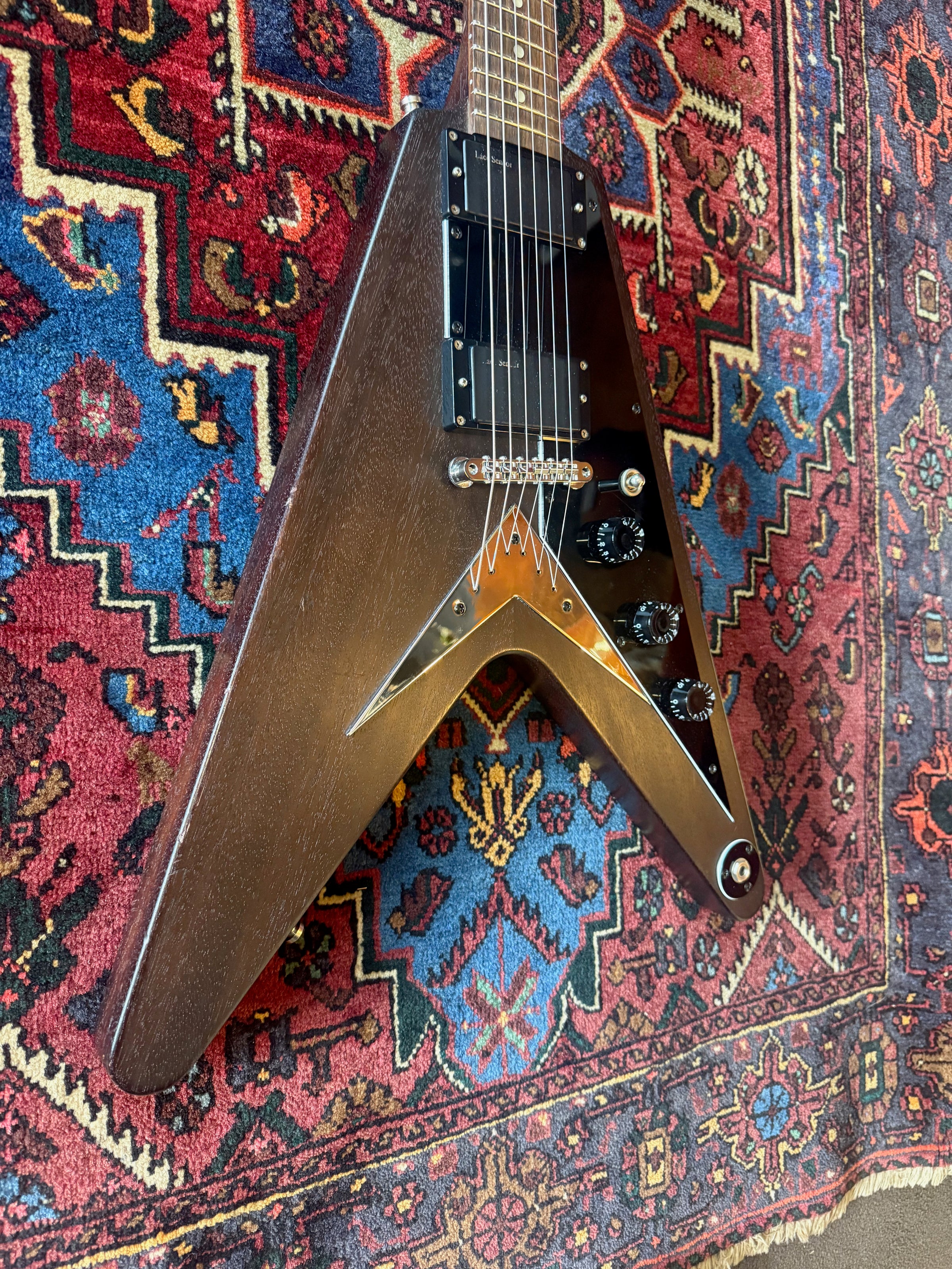 ギター Bacchus Brian Flying V model Brian by Bacchus BFV-498 Flying V Electric Guitar FOR SALE – Soundgas