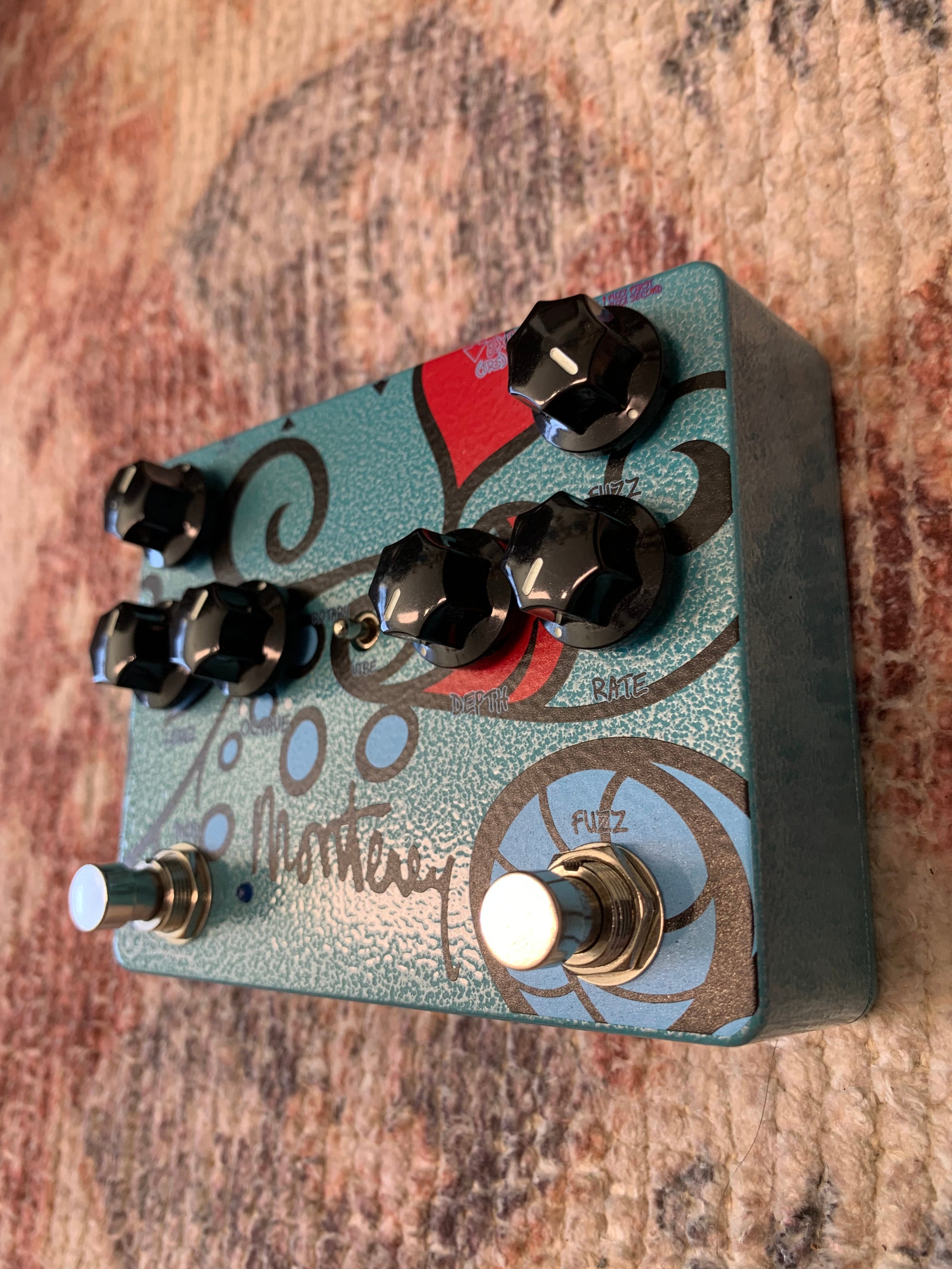 Keeley Monterey Vibe/Fuzz/Wah/Rotary Effect Pedal As new GuitarSmith