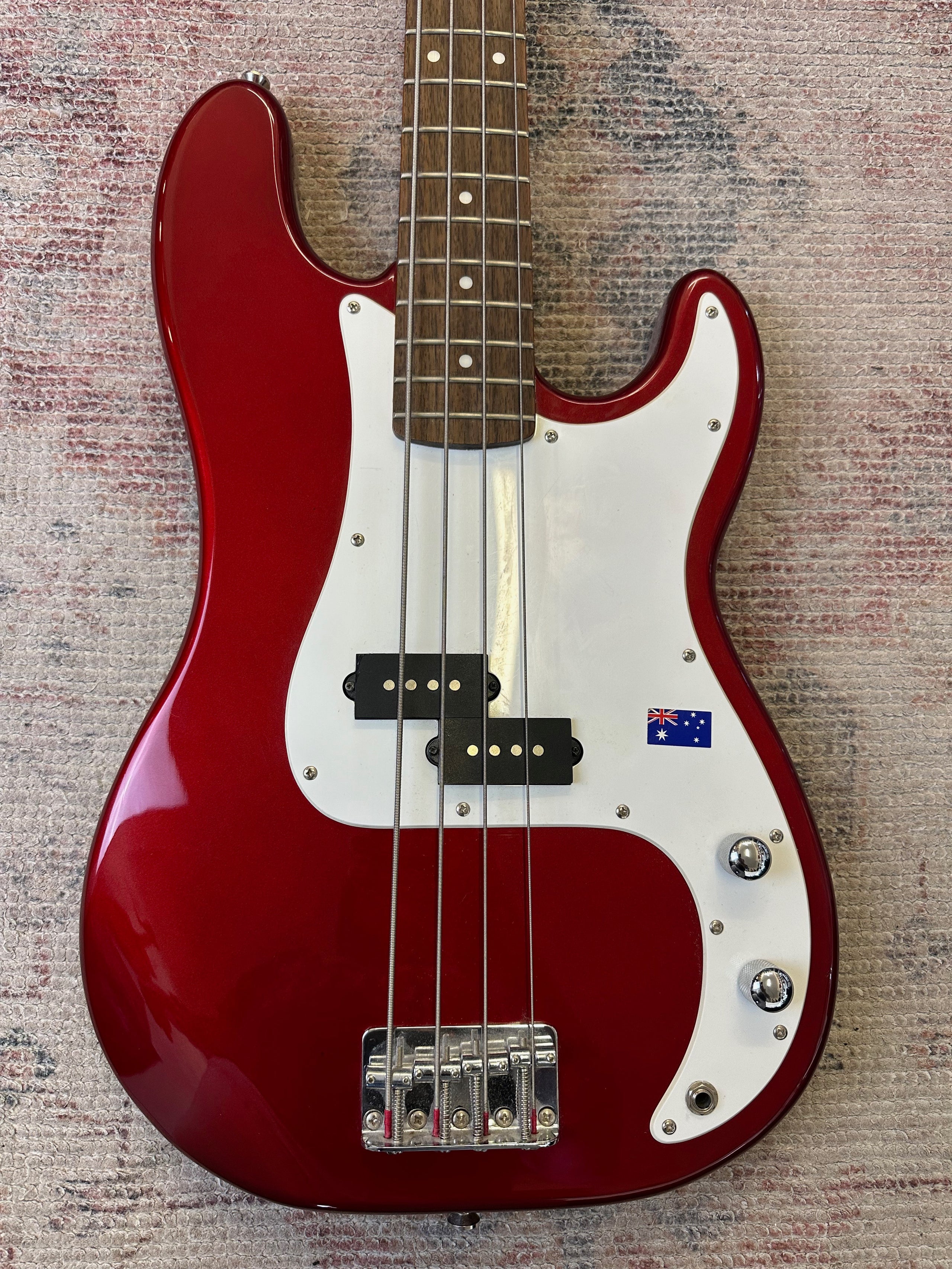 Fender Squier P Bass 2005 | GuitarSmith Australia Used Guitars Queanbeyan